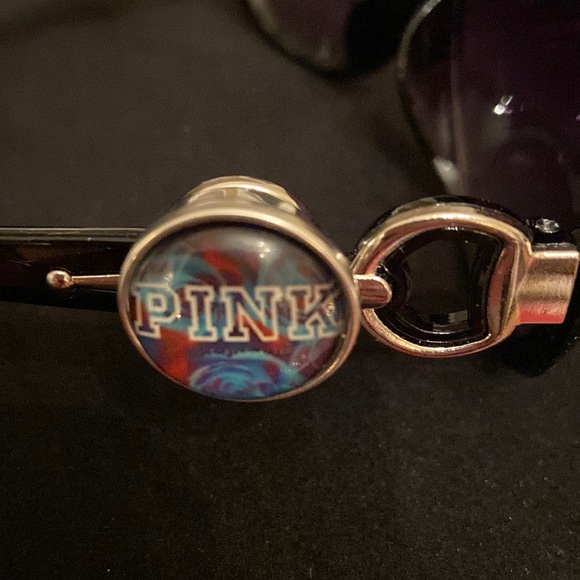 -PINK Design Sunglasses 🎁 - Picture 2 of 5